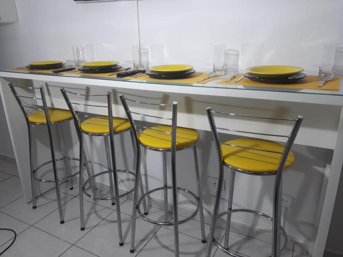 Studio Central Proximo A Faculdade E Rodoviaria Curitiba Luaran gambar